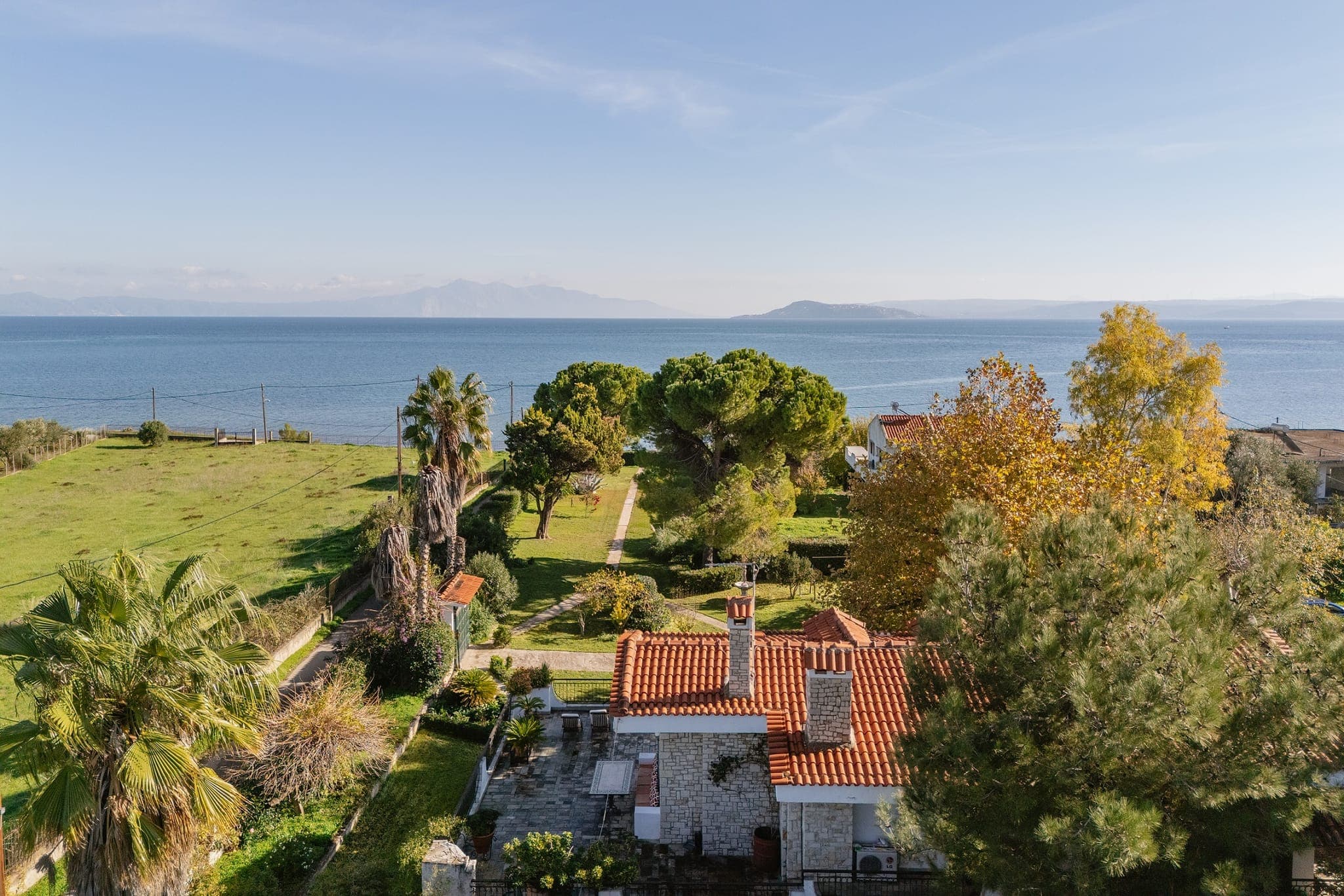 for sale House — Livanates, photo 1
