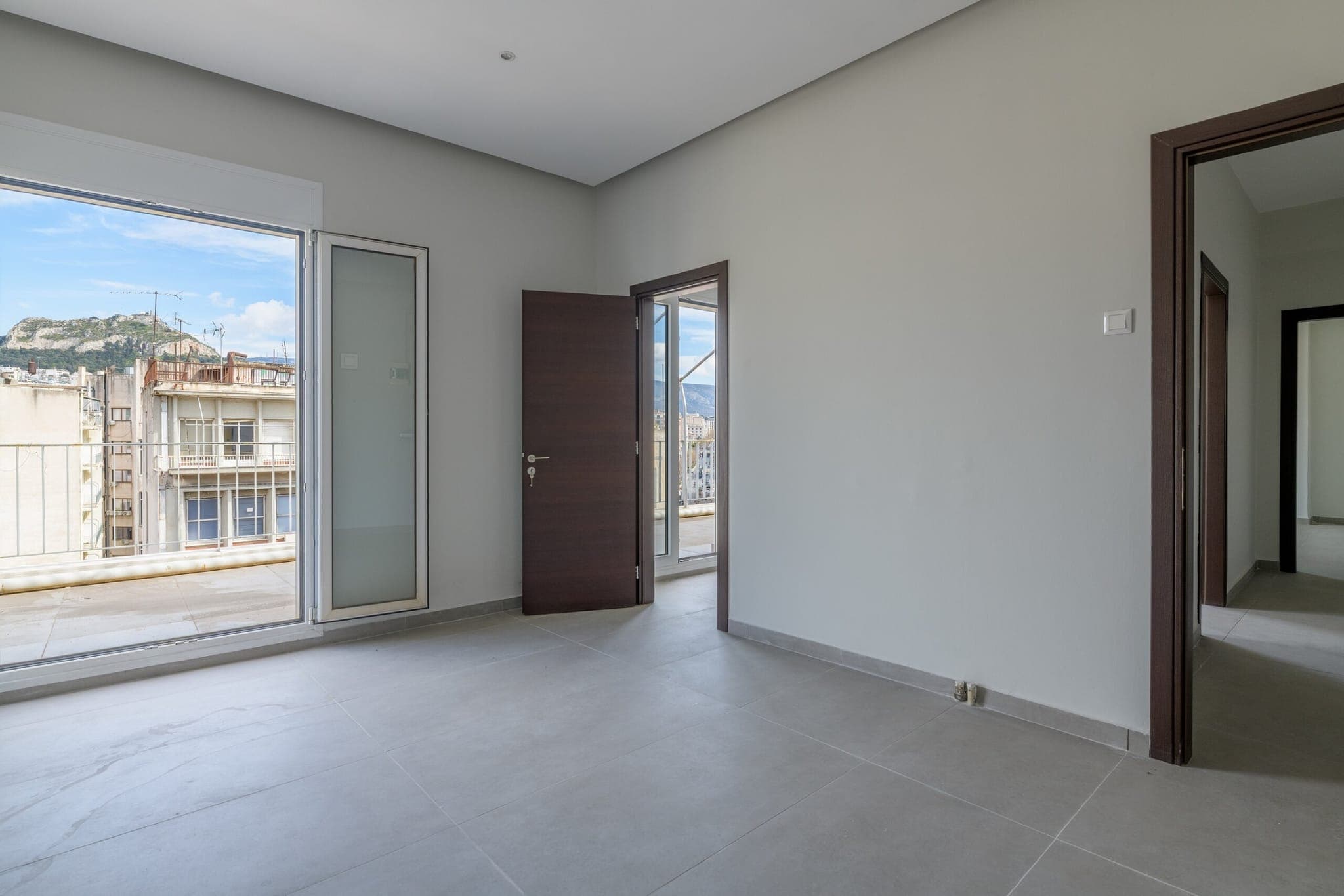 for sale Commercial — Omonia, photo 1