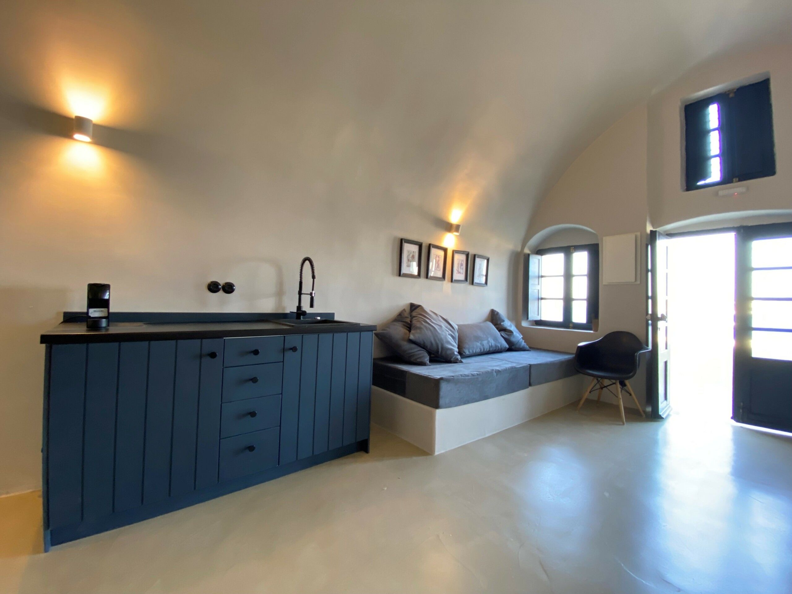 Santorini  - House 2 Bedrooms - picture 3