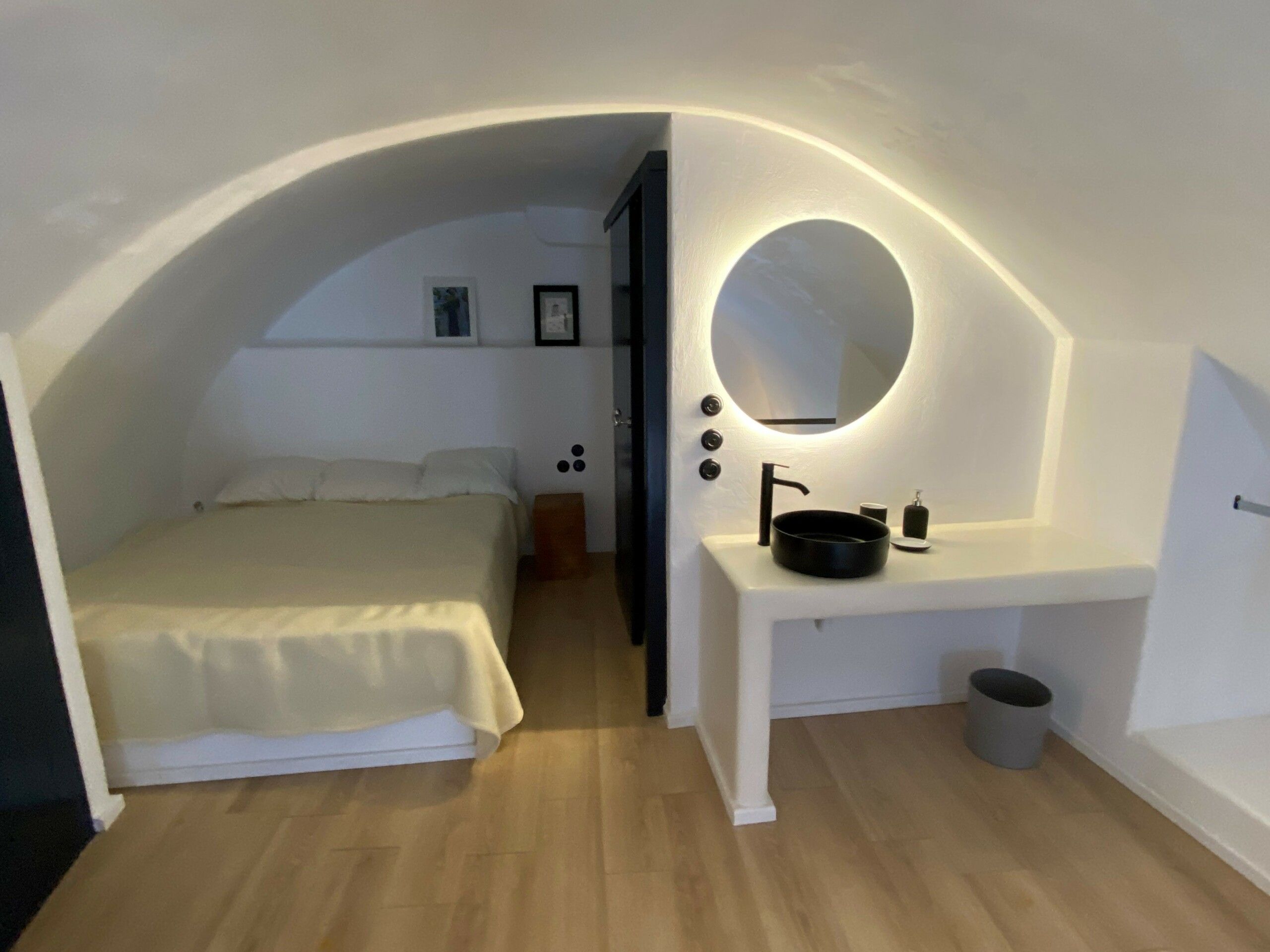 Santorini  - House 2 Bedrooms - picture 4