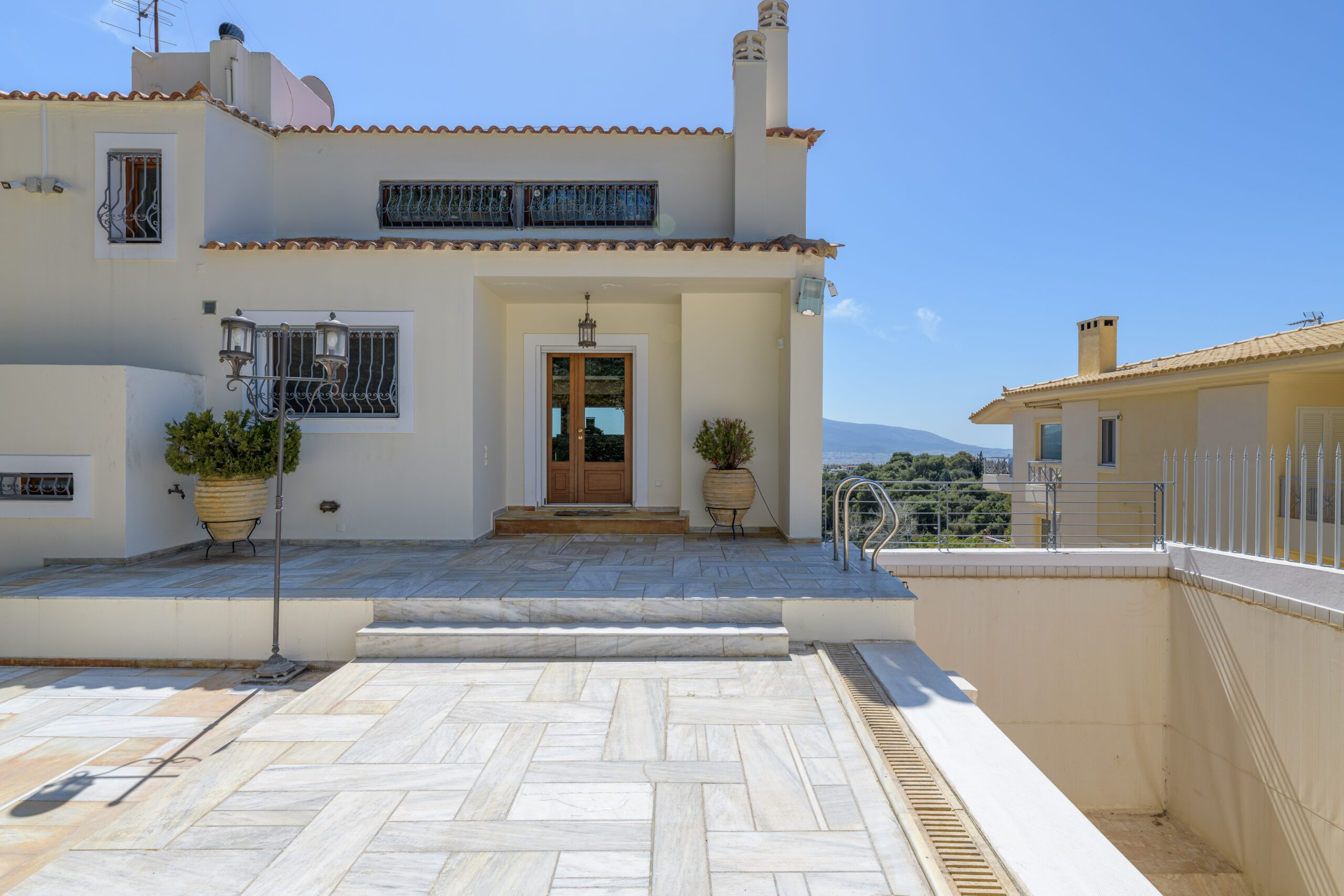 Politeia  - House 5 Bedrooms - picture 17